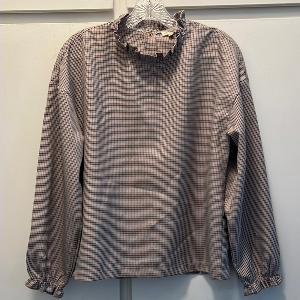 Houndstooth Ruffle Collar Blouse
